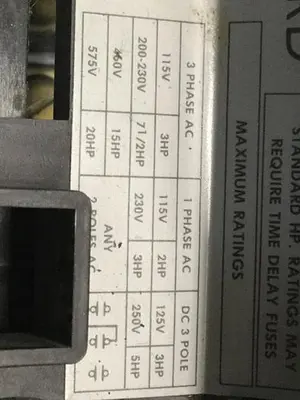 USED ALLEN BRADLEY 1494V-DS30 SER A