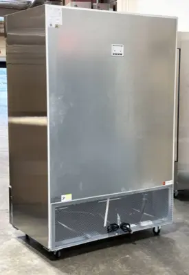 171-0591 2 Door Reach In Refrigerator Cooler