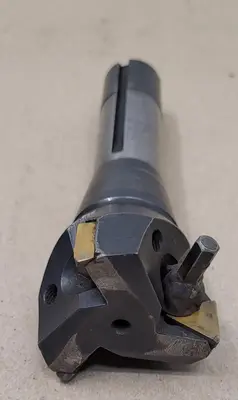 Used BRIDGEPORT R8 END MILL Arbors & Adapters Kentucky US | Aucto #1315931