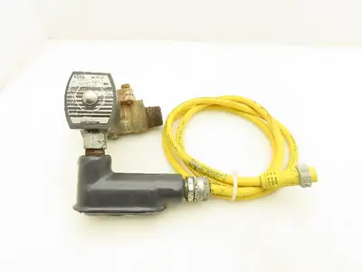 Asco Red Hat II EF8210G014 Brass Solenoid Valve 2-Way 1" NPT 120V Normally Open
