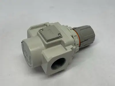 USED SMC MODULAR PRESSURE REGULATOR 0.05~0.85MPA SET PRESS