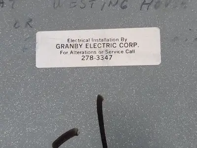 USED ELECTRIC PANEL NLAB32