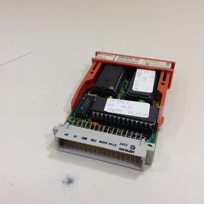 USED SIEMENS 6ES5 374-0AA11