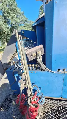 USED 2013 KENWORTH T800