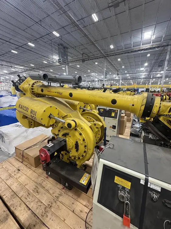 Used 2014 FANUC M900IA/400L Robots Michigan US | Aucto #1306812