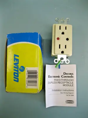 NEW Leviton 7410G