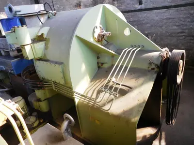 Krauss-Maffei HZ 125 peeler centrifuge, Titanium.