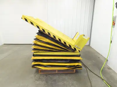 Scott Pneumatic 25" Lift Tilt Table Tote 4000lbs 32° Degree Tipper 64x50" Top