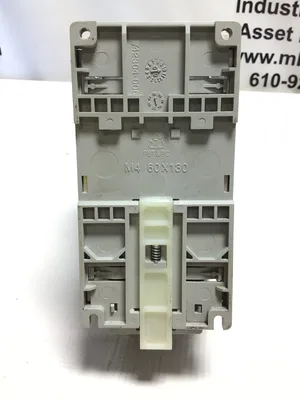 USED Allen-Bradley ⚙️ SERIES C MODEL: BUILT WITH ADVANCED SMART SPEED CONTROL TECHNOLOGY FOR PRECISION AND EFFICIENCY.