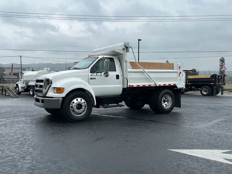 Used 2005 FORD F650 Pickup Trucks California US | Lillo Machinery #1542390