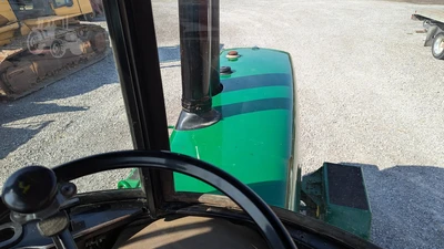 USED 1983 JOHN DEERE 4250