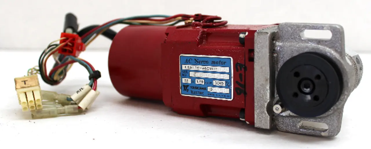USED YASKAWA USAREM-A6CYR11