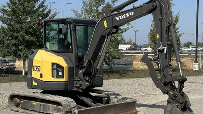 USED 2022 Volvo ECR50F