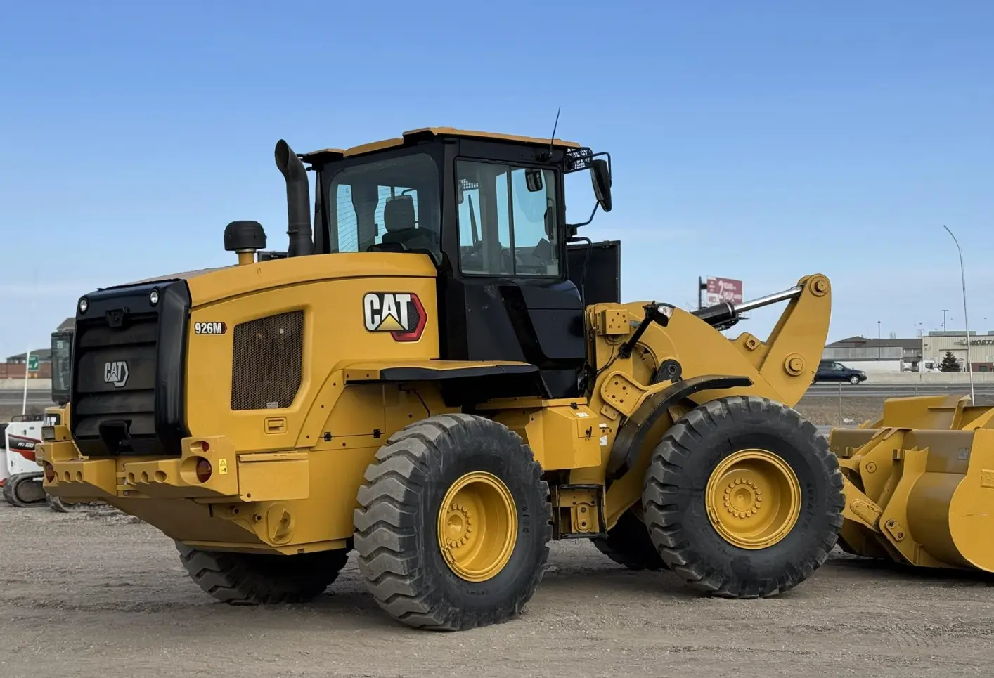 USED 2020 CATERPILLAR 926M