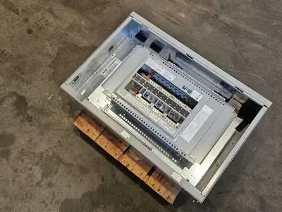 Used EATON CUTLER-HAMMER EZB2030RC Switchgears British Columbia CA | Lenmark #835631