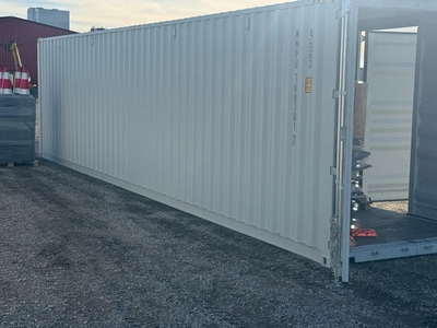 40FT CONTAINER WITH 4 DOORS  2025	Unused	IRC40