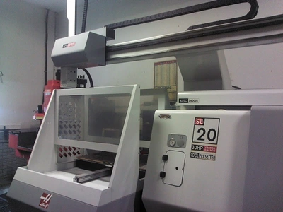 USED 2005 HAAS SL-20APL