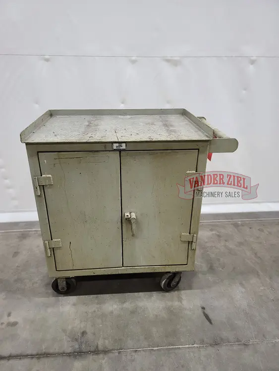 Used STRONGHOLD _UNKNOWN_ Cabinets Michigan US | Vander Ziel Machinery Sales #482511