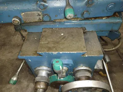 CINCINNATI HORIZONTAL MILL WITH BRIDGEPORT HEAD: YOBRO #24332
