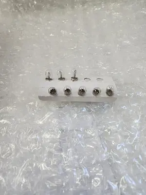 MINI LIGHT BULBS SR130V-MB-2W (LOT OF 8)