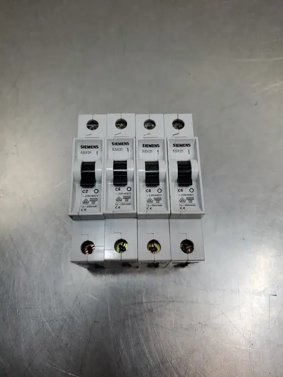 Used Siemens 5SX21 C6 Single-Pole Breaker, 230/400V, Lot of 4 Circuit Breakers | Palmetto Automation #1150276