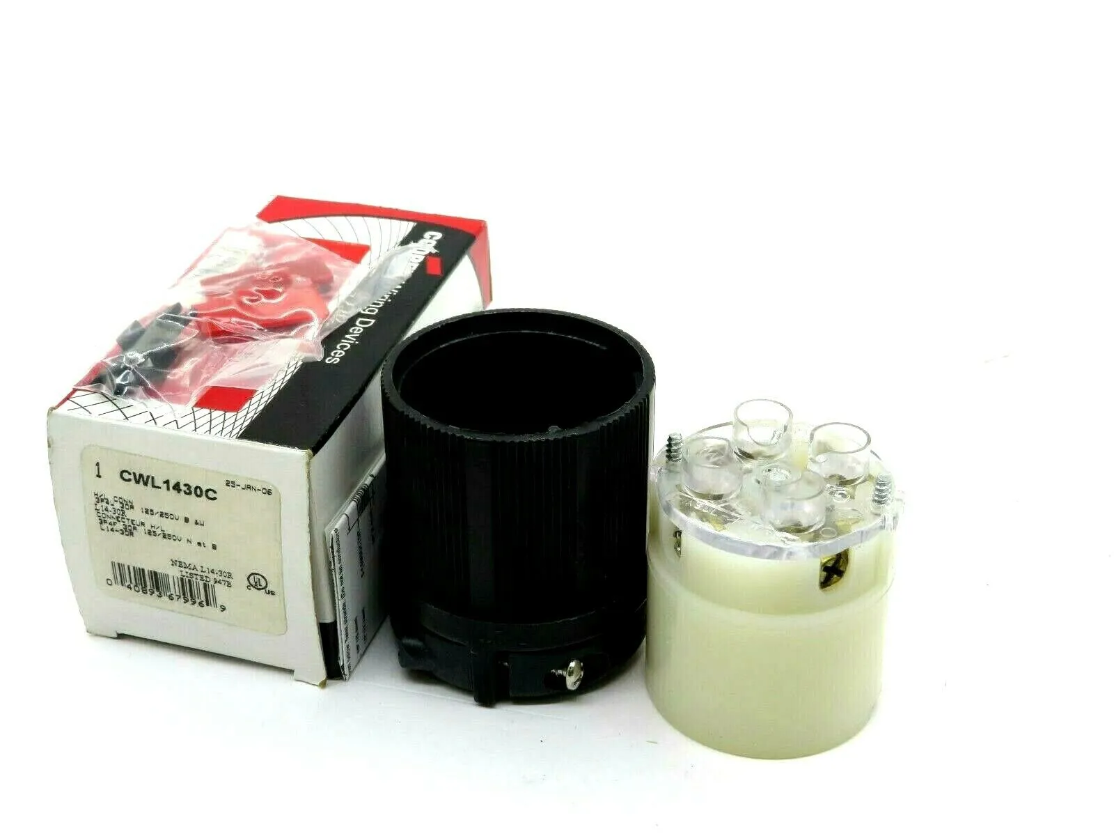 NEW COOPER CWL1430C PLUG 30 AMP 125/250 VAC