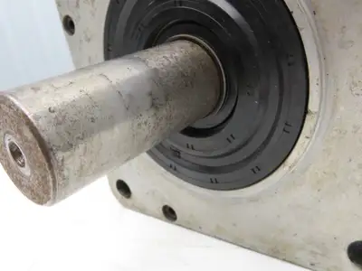 Fanuc A06B0142B075R AC Servo Motor 2.1kW 186V 3Ph 2000RPM Encoder A8600360V501