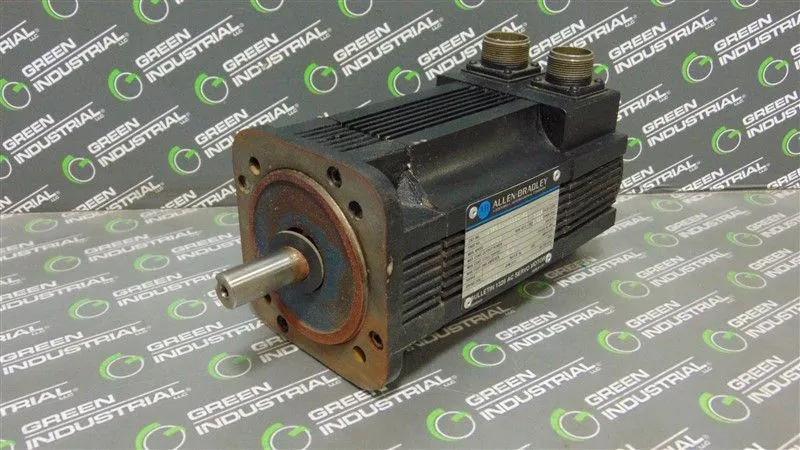 Allen Bradley 1326AB-A410G-21 Servo Motor 0.7 kW Used