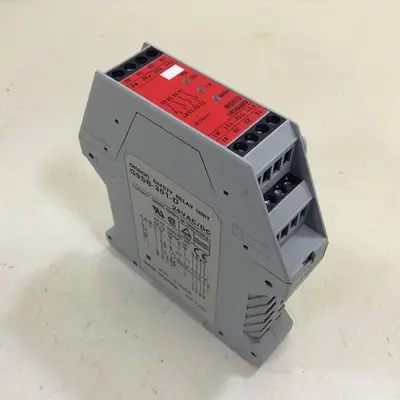 USED OMRON G9SB-301-D