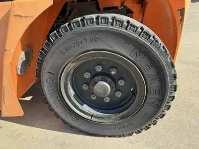 Used 2016 DOOSAN D80S-7 Internal Combustion Forklifts: Pneumatic Tire Illinois US | Somerset Equipment Sales #1546128