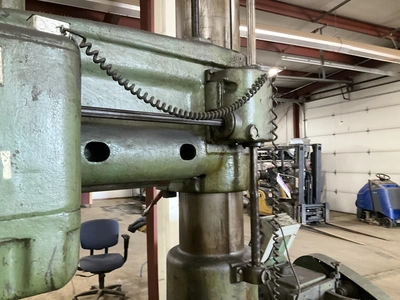 Used _UNKNOWN_ _UNKNOWN_ Radial Drills Michigan US | Miedema Asset Management Group #1324314