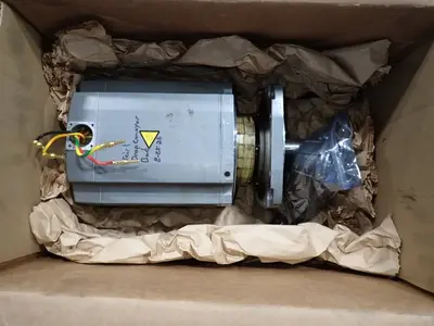 USED SIEMENS 1FT71055AB701DG1