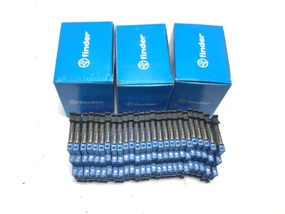 Finder 93.01.7.024 DIN Rail Relay Socket 6A (Lot of 26)