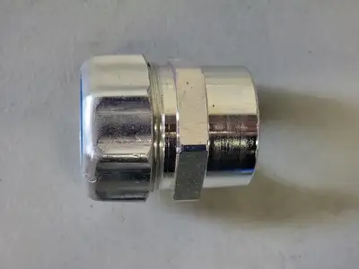 NEW THOMAS & BETTS 5275