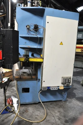 USED LEINHAAS 63 TON