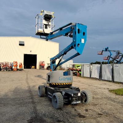 Used 2022 Z-33/18 Genie Articulating Boom Lifts Wisconsin US | Stack Equipment #1418942