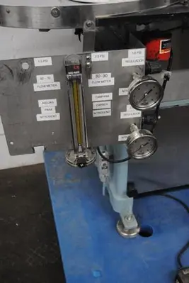 Cozzoli model R100 Vial Stoppering Machine -