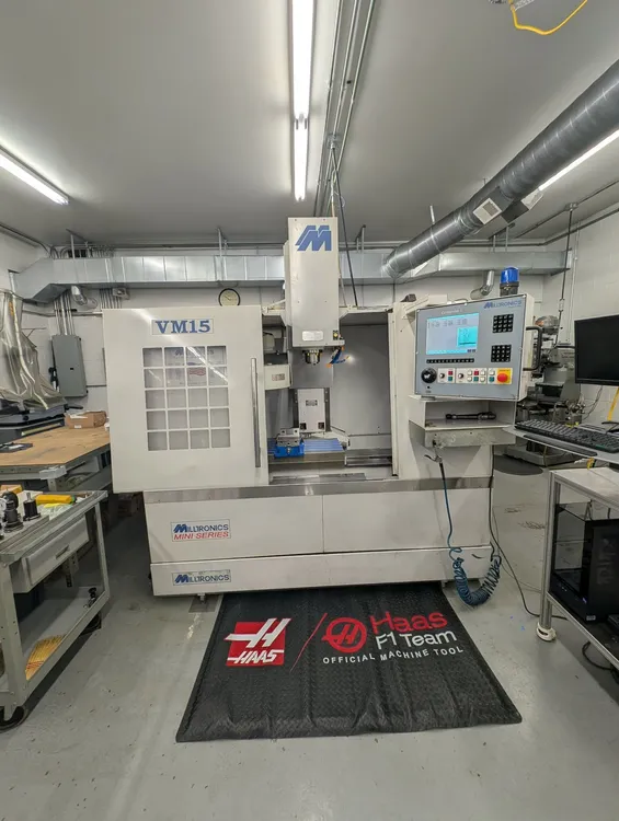 Used 2003 MILLTRONICS VM15 Vertical Machining Centers Illinois US | 520 Machinery Sales LLC #784520