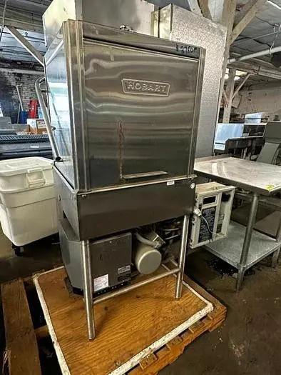 HOBART AM-14 COMMERCIAL DISH WASHER - 3 PHASE