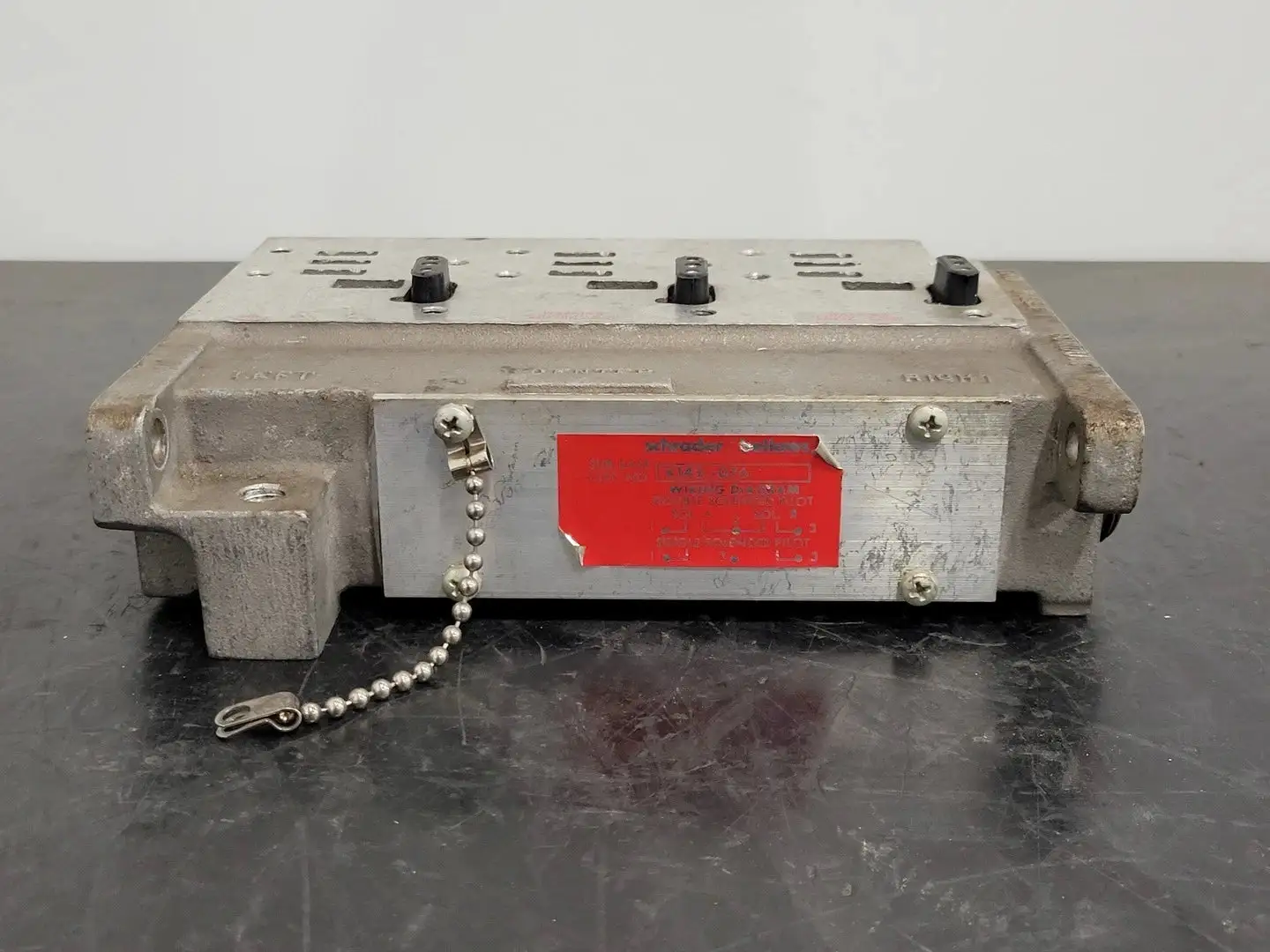 USED SCHRADER BELLOWS K142-076
