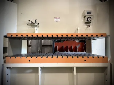 USED 1985 KOMATSU PRESSES KOMATSU E2P-400 PRESS