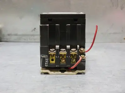 USED SQUARE D 8536SCO3V02S