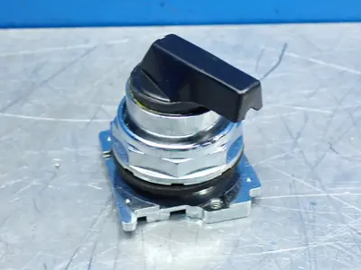 USED CUTLERHAMMER 10250T3071
