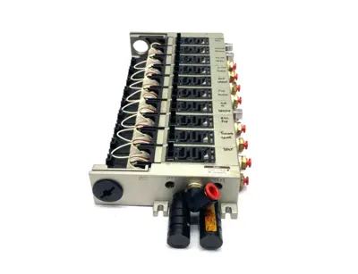 VV5FS2-01T1-101-02T | SMC  Solenoid Valve Manifold, 5-Port, 10-Station, 1/4" NPT - Used