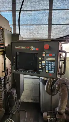 USED 2001 SOUTHWESTERN INDUSTRIES TRAK DPMV3