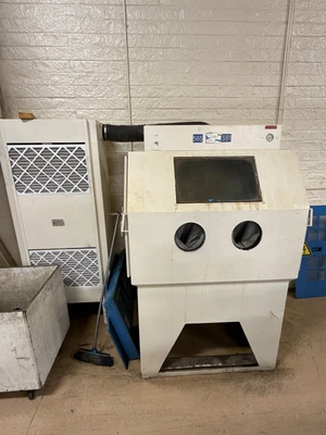 Used BLAST-IT 4426-4 Blast Cleaning Ontario CA | Aucto #1369869