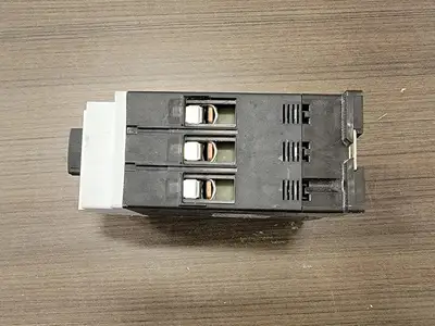 USED SIEMENS 3RV1031-4EB10