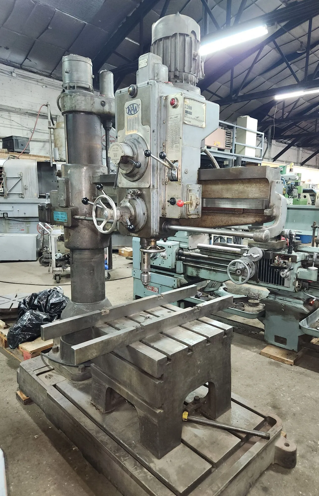 USED KITCHEN & WADE E-31
