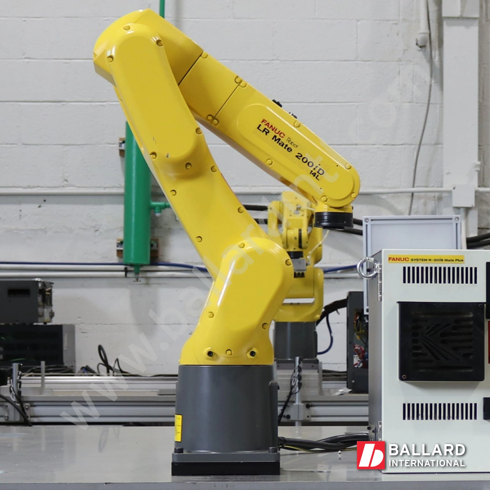 FANUC LR Mate 200iD/14L w/R30iB Mate Plus
