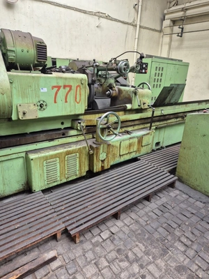 HARKOV Cylindrical Grinder, in working order, visible under power upon pre-agreement, POA